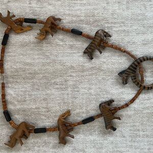 🐆Vintage animal necklace